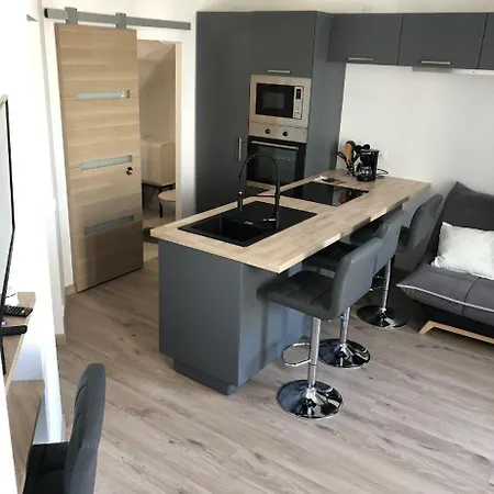 Emplacement Exceptionnel 昂蒂布