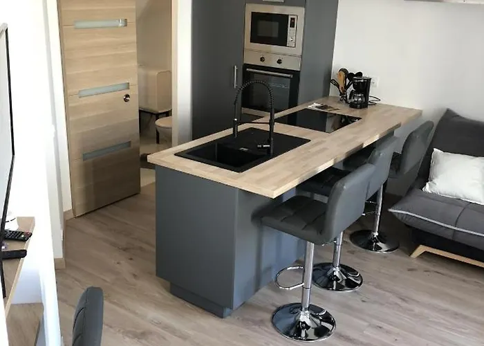 Emplacement Exceptionnel Αντίμπ